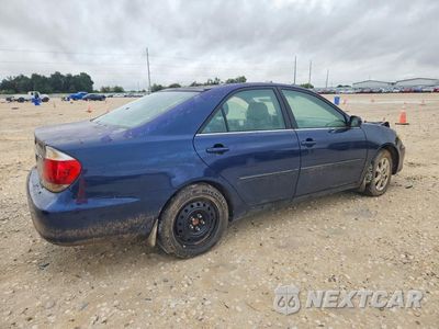 Trzecie zdjęcie samochodu z tyłu: 2006 TOYOTA CAMRY XLE V6 VIN:4T1BF30K06U112580 - miniatura