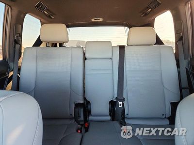 Zdjęcie 10 z 13 samochodu: 2023 LEXUS GX 460 VIN:JTJSM7BX6P5343356 - miniatura