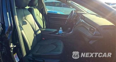 Zdjęcie 7 z 10 samochodu: 2019 TOYOTA CAMRY SE VIN:4T1B11HK5KU739535 - miniatura