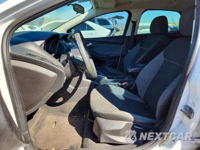 Zdjęcie 7 z 12 samochodu: 2014 FORD FOCUS SE VIN:1FADP3K27EL254846 - miniatura
