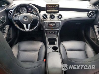 Zdjęcie 8 z 12 samochodu: 2014 MERCEDES-BENZ CLA 250 VIN:WDDSJ4EB7EN050028 - miniatura