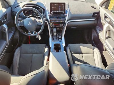 Zdjęcie 8 z 13 samochodu: 2026 MITSUBISHI ECLIPSE CROSS SE VIN:JA4ATWAAXTZ008669 - miniatura