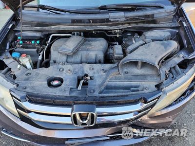 Zdjęcie 12 z 13 samochodu: 2015 HONDA ODYSSEY EXL VIN:5FNRL5H64FB061219 - miniatura