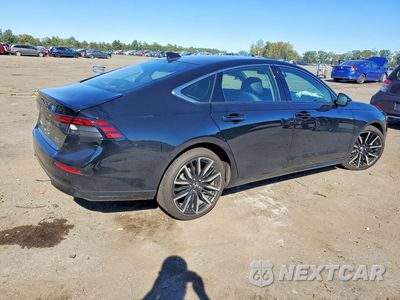 Trzecie zdjęcie samochodu z tyłu: 2025 HONDA ACCORD TOURING HYBRID VIN:1HGCY2F89SA069797 - miniatura