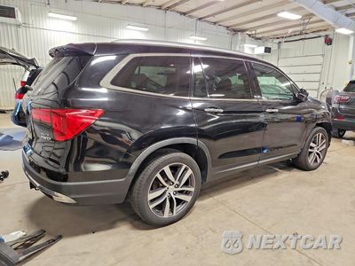 Trzecie zdjęcie samochodu z tyłu: 2017 HONDA PILOT ELITE VIN:5FNYF6H08HB054863 - miniatura