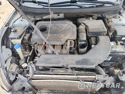 Zdjęcie 11 z 13 samochodu: 2015 HYUNDAI SONATA SE VIN:5NPE24AF0FH232717 - miniatura