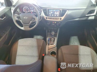 Zdjęcie 8 z 12 samochodu: 2019 HYUNDAI ACCENT SEL VIN:3KPC24A30KE070325 - miniatura