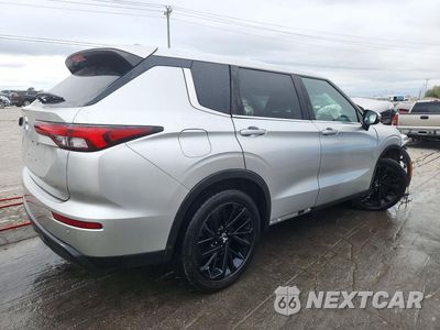 Trzecie zdjęcie samochodu z tyłu: 2022 MITSUBISHI OUTLANDER ES VIN:JA4J4TA87NZ015199 - miniatura