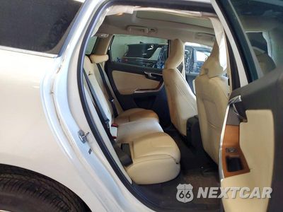Zdjęcie 11 z 13 samochodu: 2016 VOLVO XC60 T5 PLATINUM VIN:YV440MDM2G2878868 - miniatura