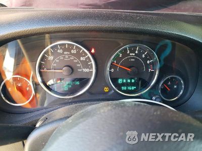 Zdjęcie 9 z 13 samochodu: 2018 JEEP WRANGLER UNLIMITED SPORT VIN:1C4BJWDG8JL887895 - miniatura