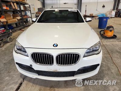 Piąte zdjęcie samochodu w środku: 2013 BMW 750 XI VIN:WBAYB6C55DD223721 - miniatura
