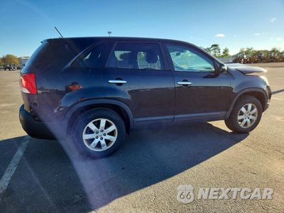 Trzecie zdjęcie samochodu z tyłu: 2012 KIA SORENTO LX VIN:5XYKT3A12CG229738 - miniatura