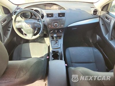 Zdjęcie 8 z 13 samochodu: 2013 MAZDA 3 I VIN:JM1BL1UP9D1833924 - miniatura