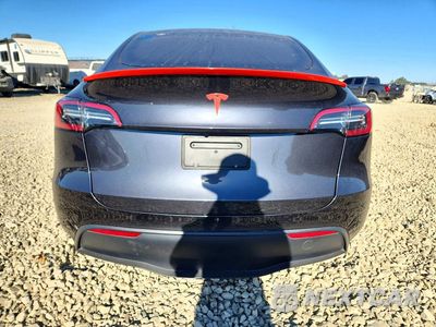 Zdjęcie 6 z 14 samochodu: 2024 TESLA MODEL Y VIN:7SAYGDED3RF088870 - miniatura