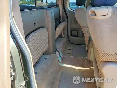 Zdjęcie 10 z 12 samochodu: 2005 NISSAN FRONTIER SE VIN:1N6AD06W05C407257 - miniatura