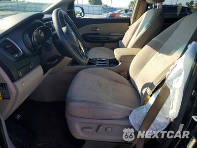 Zdjęcie 7 z 13 samochodu: 2020 KIA SEDONA LX VIN:KNDMB5C18L6594027 - miniatura