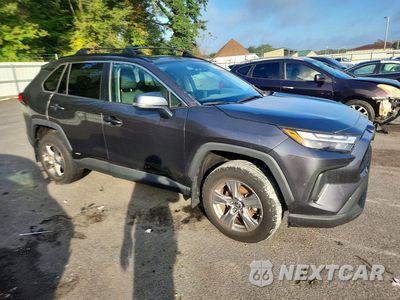 Czwarte zdjęcie samochodu z boku: 2024 TOYOTA RAV4 HYBRID XLE VIN:4T3RWRFV1RU112201 - miniatura