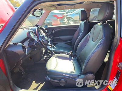 Zdjęcie 7 z 12 samochodu: 2010 MINI COOPER VIN:WMWMF3C56ATZ63734 - miniatura
