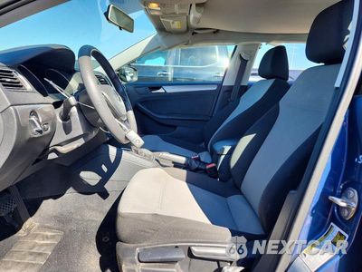 Zdjęcie 7 z 12 samochodu: 2018 VOLKSWAGEN JETTA S VIN:3VW2B7AJ2JM207004 - miniatura