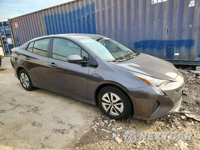 Czwarte zdjęcie samochodu z boku: 2017 TOYOTA PRIUS FOUR VIN:JTDKARFU7H3542551 - miniatura