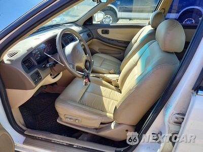 Zdjęcie 7 z 12 samochodu: 2001 NISSAN ALTIMA XE VIN:1N4DL01D21C205819 - miniatura