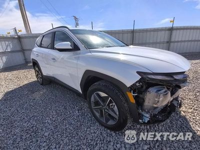 Czwarte zdjęcie samochodu z boku: 2026 HYUNDAI TUCSON SEL VIN:5NMJBCDE3TH738451 - miniatura
