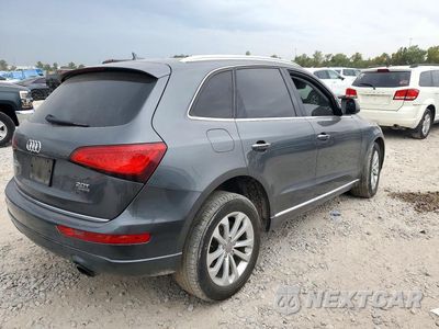 Trzecie zdjęcie samochodu z tyłu: 2017 AUDI Q5 PREMIUM VIN:WA1C2AFP1HA070771 - miniatura