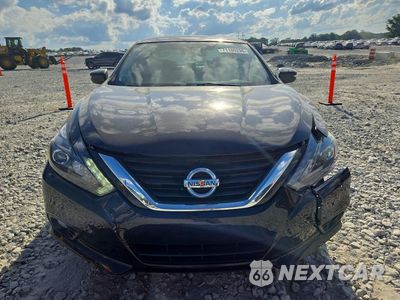 Piąte zdjęcie samochodu w środku: 2017 NISSAN ALTIMA 2.5 SL VIN:1N4AL3AP9HC485909 - miniatura