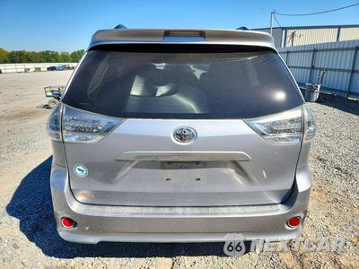 Zdjęcie 6 z 13 samochodu: 2012 TOYOTA SIENNA SPORT VIN:5TDXK3DC1CS192318 - miniatura