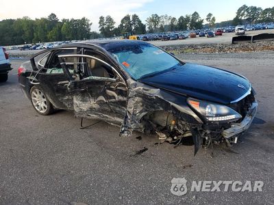 Czwarte zdjęcie samochodu z boku: 2013 HYUNDAI EQUUS SIGNATURE VIN:KMHGH4JH2DU060486 - miniatura
