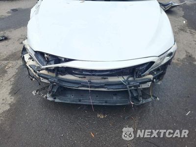 Zdjęcie 11 z 12 samochodu: 2018 TOYOTA CAMRY XSE VIN:4T1B61HKXJU027733 - miniatura