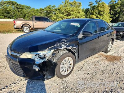 2015 TOYOTA CAMRY LE 4T4BF1FK1FR468263 - główne zdjęcie licytacji z USA - miniatura