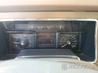 Zdjęcie 9 z 14 samochodu: 2011 LINCOLN NAVIGATOR VIN:5LMJJ2J59BEJ07005 - miniatura