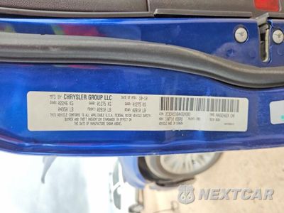 Zdjęcie 12 z 12 samochodu: 2010 CHRYSLER 300 TOURING VIN:2C3CA1CV6AH320383 - miniatura
