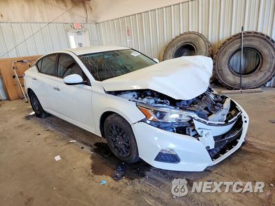 Czwarte zdjęcie samochodu z boku: 2020 NISSAN ALTIMA S VIN:1N4BL4BV8LC228725 - miniatura