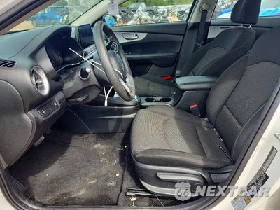 Zdjęcie 7 z 12 samochodu: 2023 KIA FORTE LXS VIN:3KPF24AD7PE690604 - miniatura