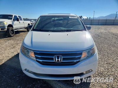 Piąte zdjęcie samochodu w środku: 2011 HONDA ODYSSEY TOURING VIN:5FNRL5H96BB065843 - miniatura