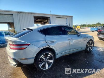 Trzecie zdjęcie samochodu z tyłu: 2025 GENESIS GV80 COUPE VIN:KMUJBESC0SU274374 - miniatura