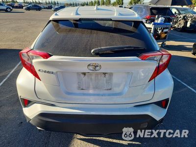 Zdjęcie 6 z 12 samochodu: 2018 TOYOTA C-HR XLE VIN:NMTKHMBX1JR052026 - miniatura