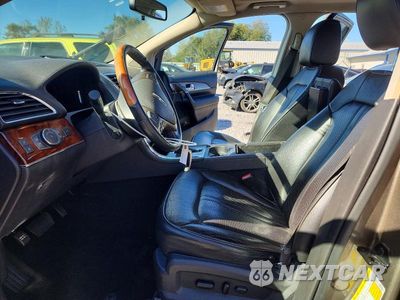 Zdjęcie 7 z 13 samochodu: 2012 LINCOLN MKX VIN:2LMDJ8JK2CBL15625 - miniatura