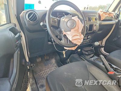 Zdjęcie 8 z 14 samochodu: 2018 JEEP WRANGLER SPORT VIN:1C4AJWAG2JL800122 - miniatura