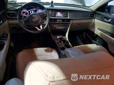 Zdjęcie 8 z 12 samochodu: 2017 KIA OPTIMA LX VIN:5XXGT4L31HG135937 - miniatura