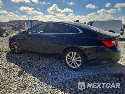 Drugie zdjęcie samochodu z przodu: 2017 CHEVROLET MALIBU LT VIN:1G1ZE5ST4HF136484 - miniatura