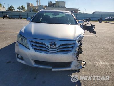 Piąte zdjęcie samochodu w środku: 2010 TOYOTA CAMRY XLE V6 VIN:4T1BK3EKXAU110672 - miniatura