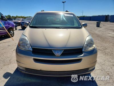 Piąte zdjęcie samochodu w środku: 2005 TOYOTA SIENNA XLE 7 PASSENGER VIN:5TDZA22C05S257218 - miniatura