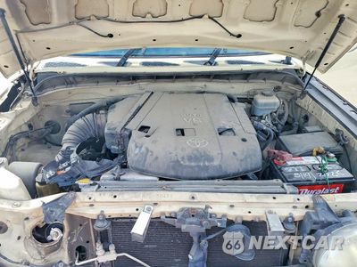 Zdjęcie 11 z 13 samochodu: 2008 TOYOTA FJ CRUISER BASE VIN:JTEZU11FX8K003455 - miniatura