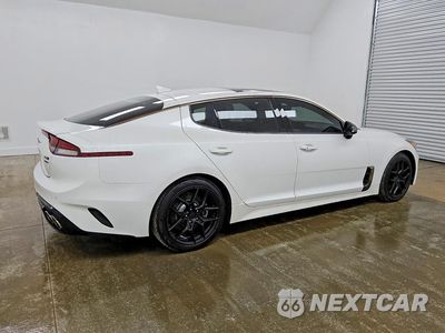 Trzecie zdjęcie samochodu z tyłu: 2022 KIA STINGER GT LINE VIN:KNAE35LD7N6101322 - miniatura
