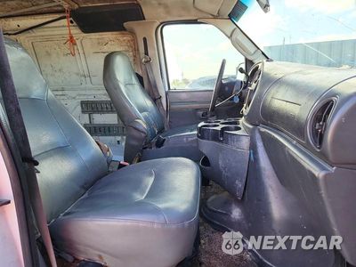 Zdjęcie 10 z 12 samochodu: 2008 FORD ECONOLINE E250 VAN VIN:1FTNE24W58DA66291 - miniatura