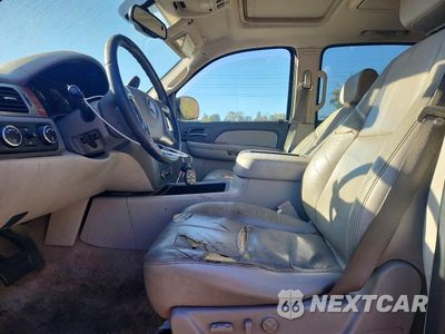 Zdjęcie 7 z 13 samochodu: 2007 GMC YUKON XL K1500 VIN:1GKFK16307J224969 - miniatura