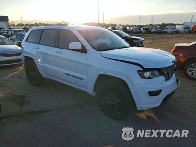 Czwarte zdjęcie samochodu z boku: 2020 JEEP GRAND CHEROKEE LAREDO VIN:1C4RJFAG9LC416344 - miniatura